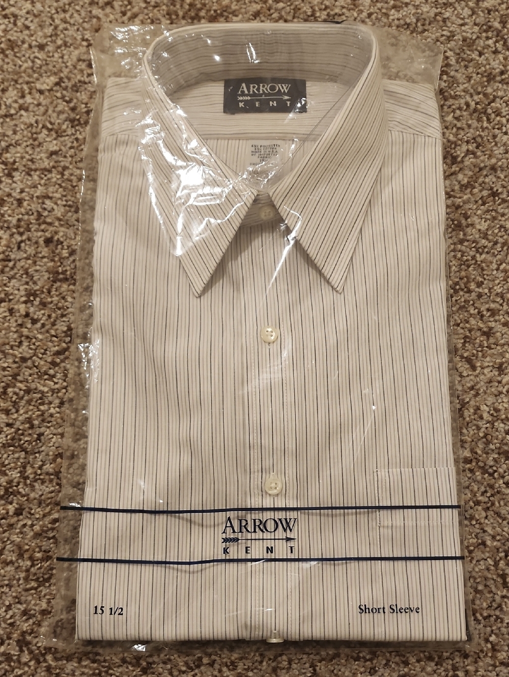 Arrow Kent- Button Up Short Sleeve Dress Shirt -  15.5